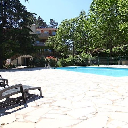 Apart'Hotel Les 4 Sources Corbes Exterior photo